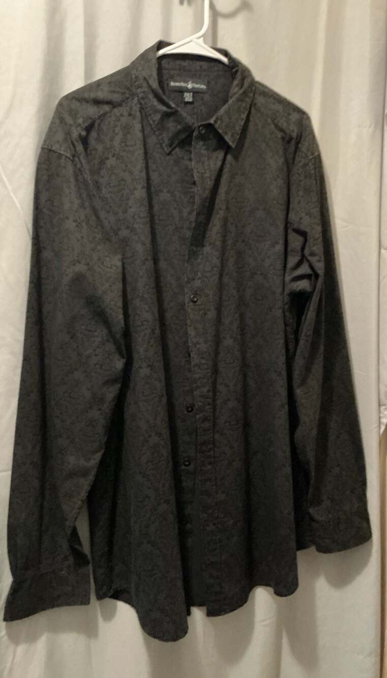 Beverly Hills Polo Club Men's Black Jacquard Paisley Pattern Linen Shirt